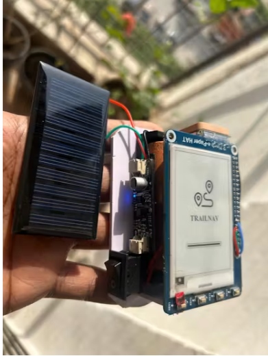 TrailNAV MPPT Charger TrailNAV MPPT Charger