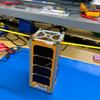 迅速にモジュール化されたソーラーパネル | YIM SAP100a|宇宙用太陽電池を購入する